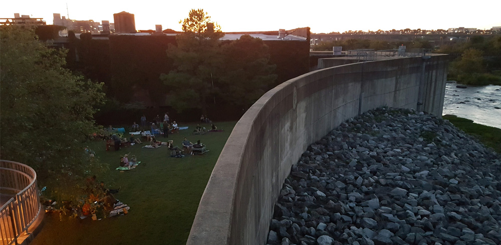 3rd Annual Films on the Floodwall Draws a Crowd