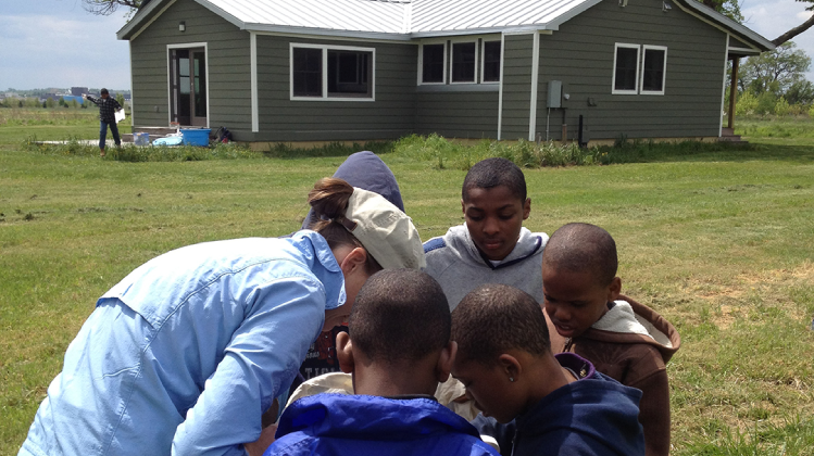 Students at the James River Ecology School